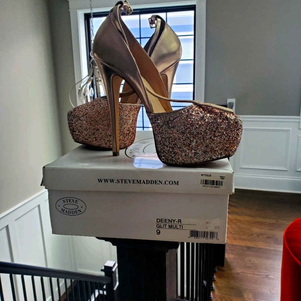 Rhinestone Stilettos / Pumps